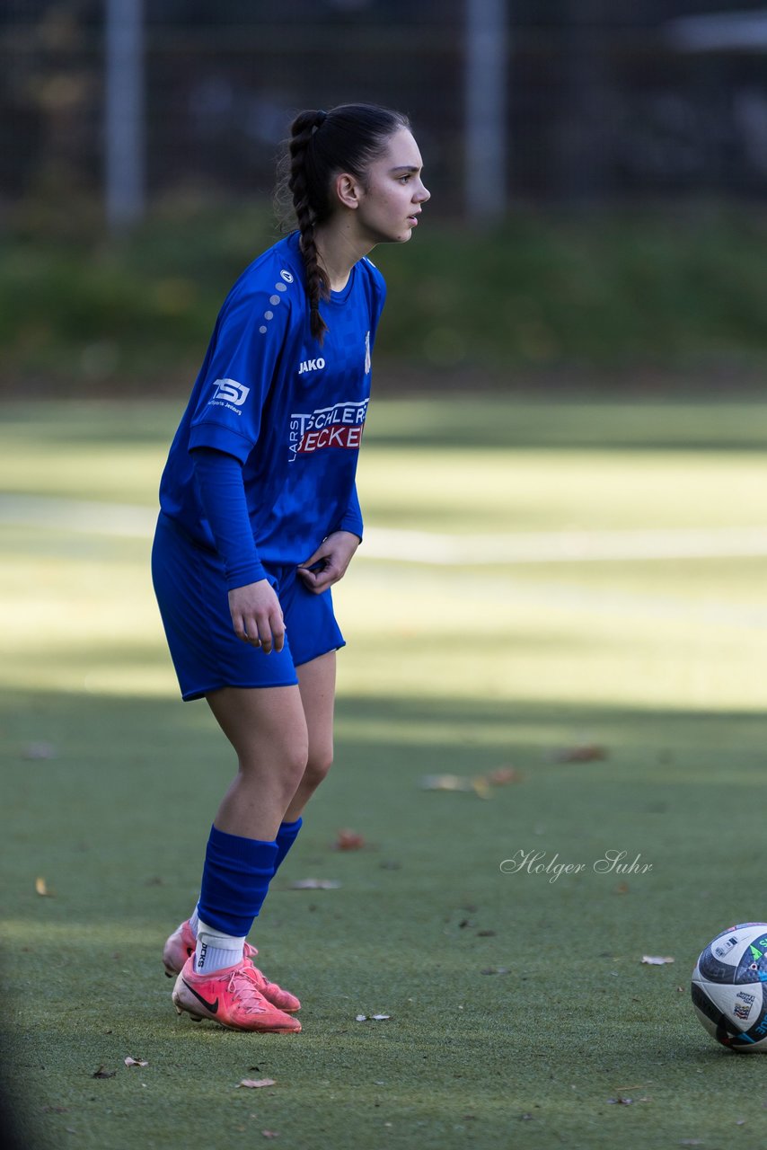 Bild 438 - wCJ Eimsbuettler TV - FC Rosengarten : Ergebnis: 2:0